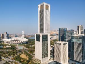 佛山景观或在酒店看到的城市景观