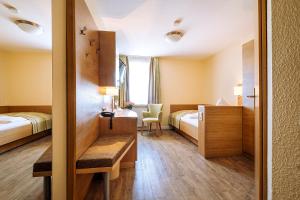Voodi või voodid majutusasutuse Hotel Neuwarft Altbau toas