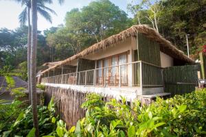 Gallery image of The Nest Private Beach Resort in Chumphon