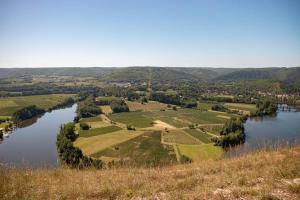 Apgyvendinimo įstaigos La Tanière des druides vaizdas iš viršaus