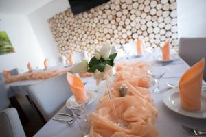 Restaurace v ubytování Wellness Hotel Kempa + 24 fotografií