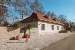Budova, v ktorej sa ubytovanie bed & breakfast nachádza