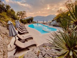 Poolen vid eller i närheten av Hotel Querceto Wellness & Spa - Garda Lake Collection