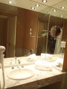 Koupelna v ubytování GM Rooms Boutique Hotel