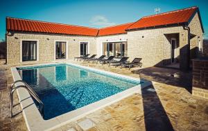 Bazén v ubytování Luxury Villa Mala nebo v jeho okolí