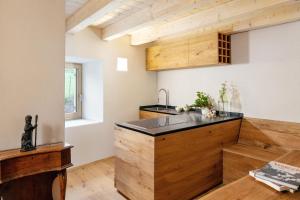 Kuchyň nebo kuchyňský kout v ubytování La casa! + 31 fotografií