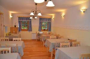 Restoran atau tempat lain untuk makan di Farmhouse Štiftar