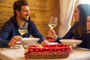 Nápoje v ubytování Alpen Chalet - Charme Mountain Hotel -