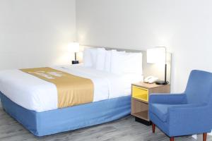 Postel nebo postele na pokoji v ubytování Days Inn by Wyndham Willcox + 30 fotografií
