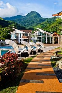 Gallery image of Infinity Resort in Puerto Galera