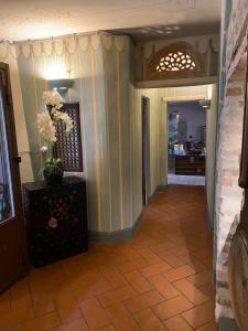Foto dalla galleria di Maison Otto a Bossolasco Altre 37 foto