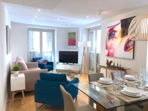 A television and/or entertainment centre at Picasso City Center 1A