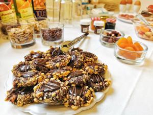 Jedlo v ubytovaní bed & breakfast alebo blízkom okolí