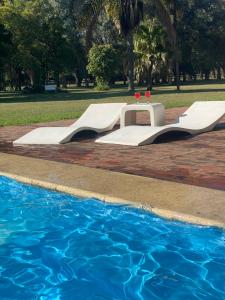 ルハンにあるDon Aniceto - Suites de Campoのギャラリーの写真