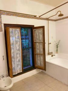 Ванна кімната в Don Aniceto - Suites de Campo