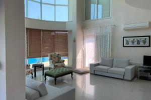 Posezení v ubytování Luxury Villa for rent in Kemer, Göynük Antalya