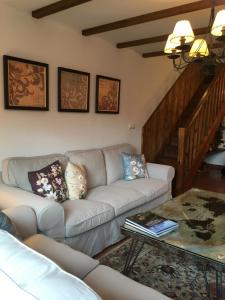 Posedenie v ubytovaní PRECIOSO CHALET JUNTO A POTES CON PISCINA-4 Hab,3 Baños