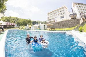 Bazén v ubytování Muica Onsen Hotel nebo v jeho okolí