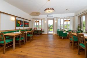 Restaurace v ubytování Weingut und Gästezimmer Perner