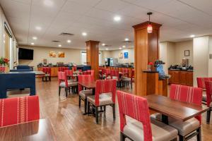 Imagen de la galería de Comfort Suites Niceville Near Eglin Air Force Base, en Niceville