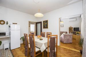 Kuchyň nebo kuchyňský kout v ubytování Apartment Josipa 4209