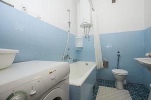 Koupelna v ubytování Apartment Josipa 4209 + 13 fotografií