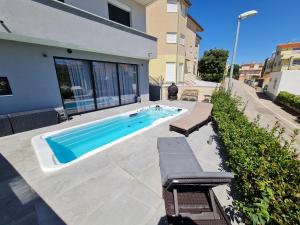 Bazén v ubytování SPA Apartment Vito nebo v jeho okolí