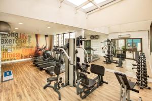 a gym with treadmills and elliptical machines at INNSiDE by Meliá São Paulo Iguatemi in Sao Paulo