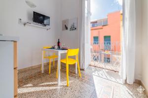 Televízia a/alebo spoločenská miestnosť v ubytovaní LE 4 PERLE Apartments