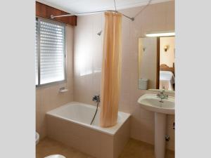 Et badeværelse på Hotel Isolino