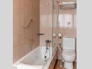 Gallery image of Hotel Isolino in O Grove