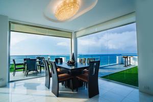 Galeriebild der Unterkunft Exclusivo Penthouse frente al mar con acceso a la playa - Club Privado en Manta in Manta