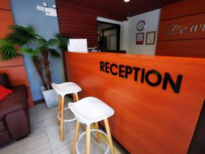 Lobbyen eller receptionen på Hotel De Wualai-SHA Extra Plus