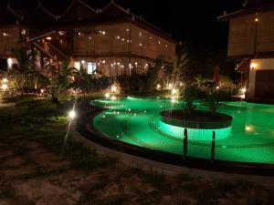 Bazén v ubytování Sunbird Garden Resort nebo v jeho okolí