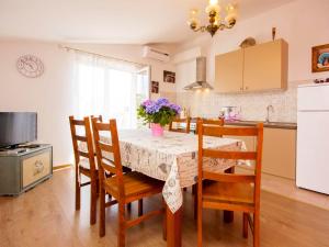 Fotografie z fotogalerie ubytování Apartments Sunčica 1613 v Rogoznici