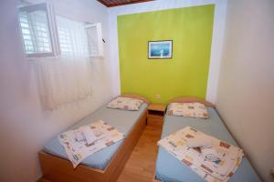 Fotografie z fotogalerie ubytování Apartments Fortuna 3427 v destinaci Lokva Rogoznica