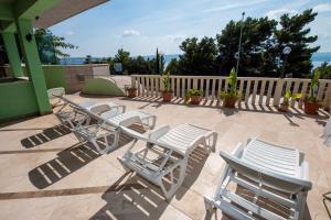 Fotografie z fotogalerie ubytování Apartments Fortuna 3427 v destinaci Lokva Rogoznica