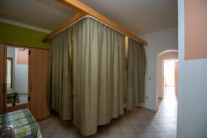 Fotografie z fotogalerie ubytování Apartments Fortuna 3427 v destinaci Lokva Rogoznica