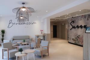 Khu vực lounge/bar tại Hotel Sunna Benicassim