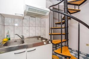 Fotografie z fotogalerie ubytování Apartments Fortuna 3427 v destinaci Lokva Rogoznica