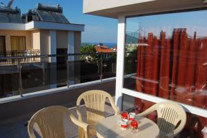 Balkón nebo terasa v ubytování Guest House Donchevi