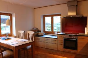 Kuchyň nebo kuchyňský kout v ubytování Ferienwohnung Heer + 10 fotografií