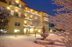 Kış mevsiminde Hotel Daniela
