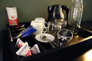 The Guesthouse 6 on Vrede的咖啡和沏茶工具