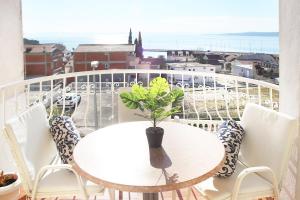 Fotografie z fotogalerie ubytování Apartments Antonio v destinaci Baška Voda