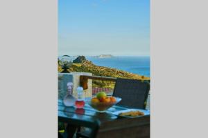 Imagen de la galería de Maria's cozy stonehouse, en Kerames