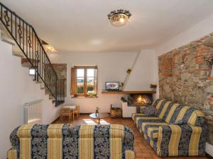 Χώρος καθιστικού στο Holiday Home Giuseppe by Interhome
