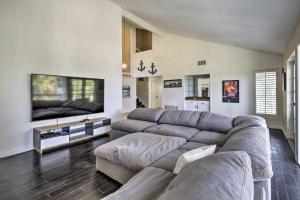 Spacious El Cajon Villa - 14 Mi from Downtown