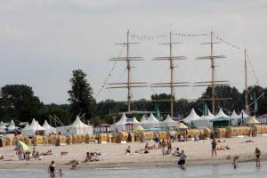 Tetamu yang menginap di Traveloge mit SCHWIMMBAD und SAUNA