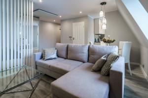 Posedenie v ubytovaní Nowoczesny apartament Gliwice - 200 metrów od rynku
